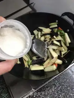 Make Twin pepper and cheese step 1
