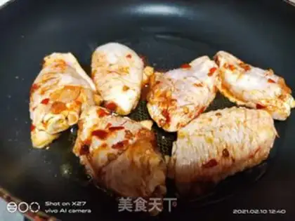 Make Hot chicken on the wing step 1