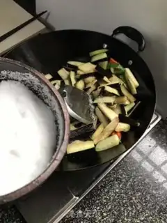 Make Twin pepper and cheese step 2