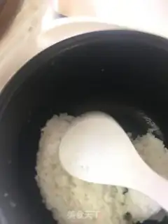 Make Lobster rice step 1