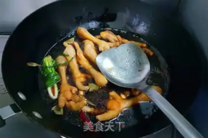 Make Coke chicken claws step 7