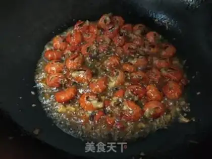 Make Spicy garlic lobster tail step 10
