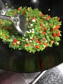 Make Pepper fried eggs step 0