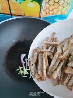 Make The bean is fried tofu step 2
