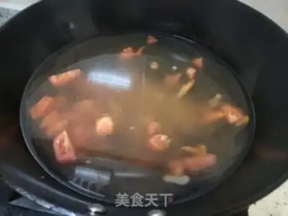 Make Beef shrimp egg noodles step 6
