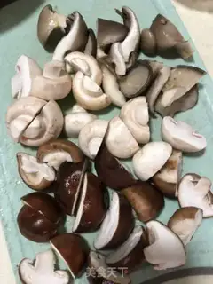 Make Three mushrooms of chicken step 4
