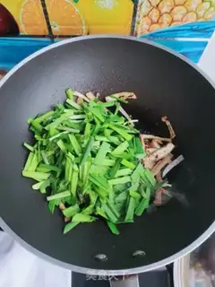 Make The bean is fried tofu step 5