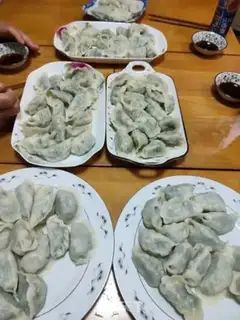 Make Shrimp spinach, three fresh dumplings step 18