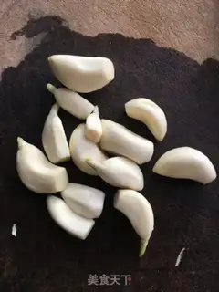 Make Garlic dolls step 3