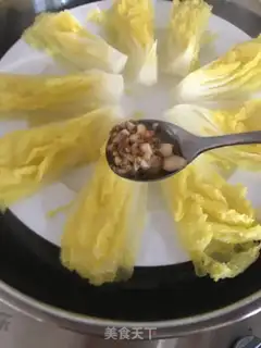 Make Garlic dolls step 6