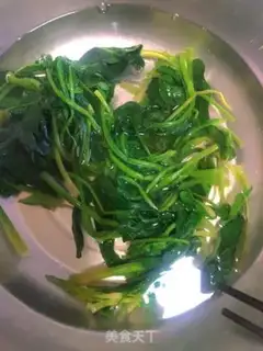 Make A spinach fan step 5