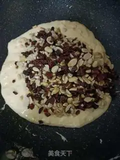 Make Cow Rolling Sugar step 7