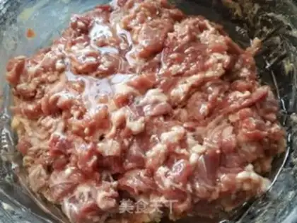 Make Homemade wide sausages step 4