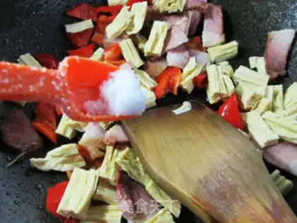 Make Paprika sauce step 10