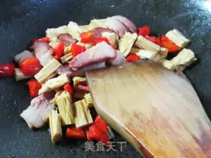Make Paprika sauce step 11