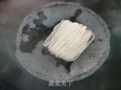 Make Meatball mushroom noodles step 0