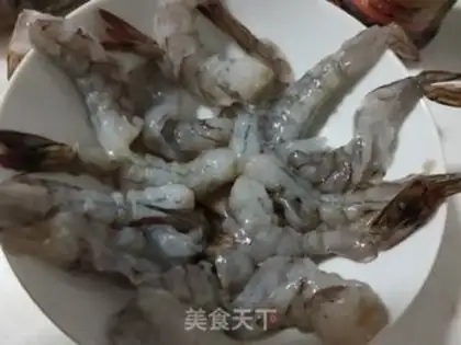 Make Five-color shrimp balls step 1