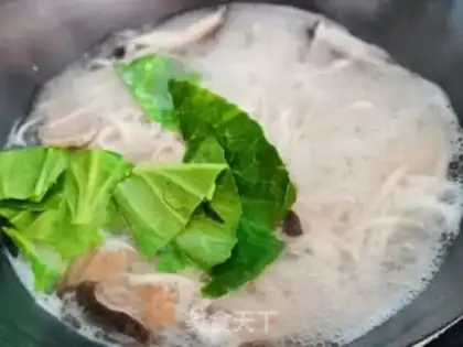 Make Meatball mushroom noodles step 4