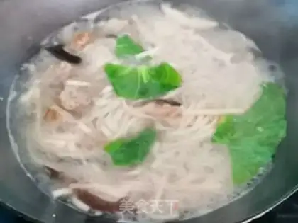 Make Meatball mushroom noodles step 5