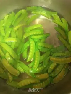 Make Garlic Dutch beans step 2
