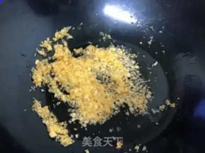 Make Garlic fan steams the meat step 4