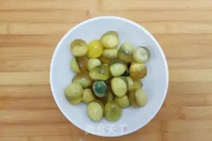 Make Frozen quail eggs step 5