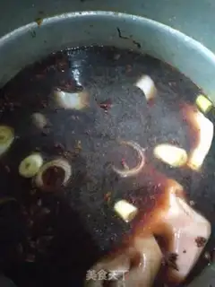 Make Piggy ears step 5