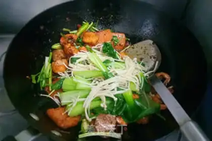 Make Spicy pot step 9