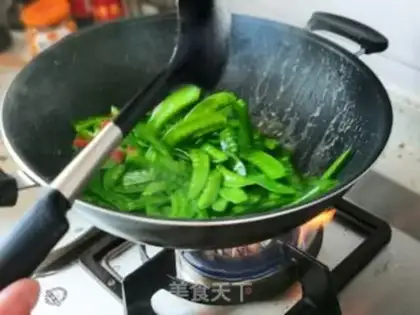 Make Clear the Dutch beans step 2