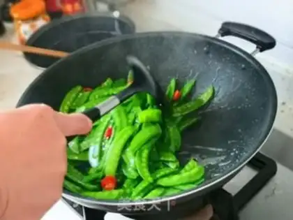 Make Clear the Dutch beans step 3