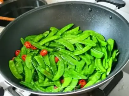 Make Clear the Dutch beans step 4