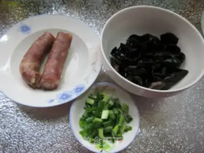 Make Sausage and black wood step 0