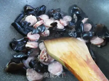 Make Sausage and black wood step 3