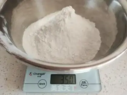 Make Fried pastry step 0