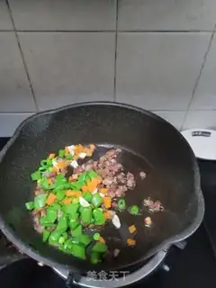 Make Sweet bean sausage fried rice step 7