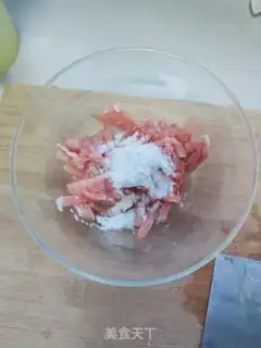 Make Garlic wood and meat step 1
