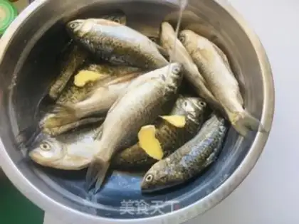 Make Sausage fish step 0