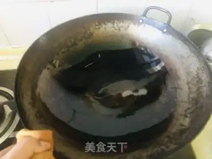 Make Sausage fish step 1