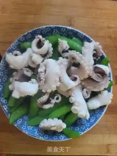Make Sweet peas fried octopus step 5