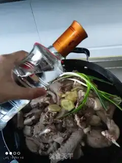 Make Snow geese and bamboo soup step 2