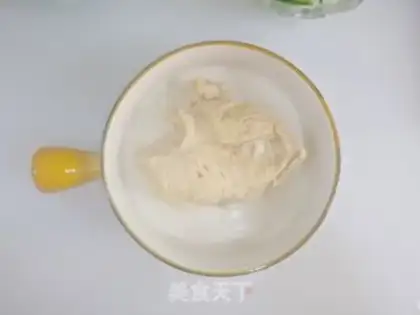 Make Spicy red-oiled chicken silk step 3