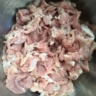 Make The big onions blow up the lamb step 1