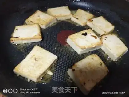 Make Olive sausage noodles step 2