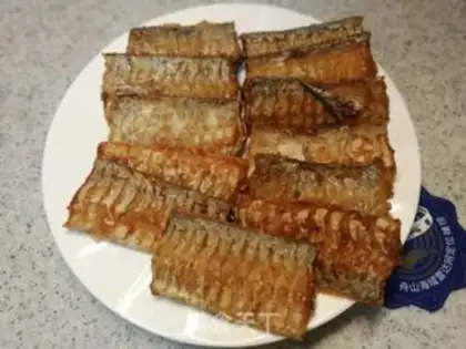 Make Jell-O fish step 5