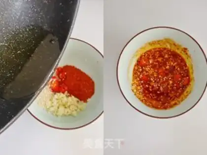 Make Spicy red-oiled chicken silk step 7