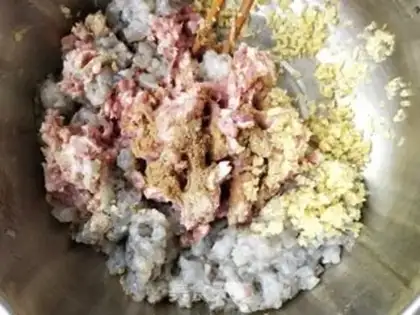 Make Shrimp dumplings step 2