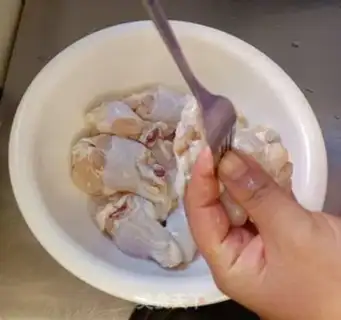 Make Fried chicken leg step 1