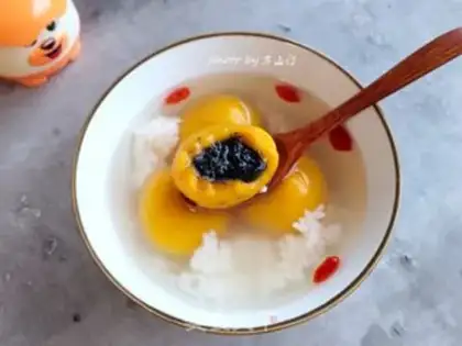 Make Pumpkin black and sesame soup step 13