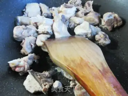 Make The water is burning chicken step 1