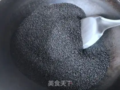 Make A hair with black sesame pills step 4